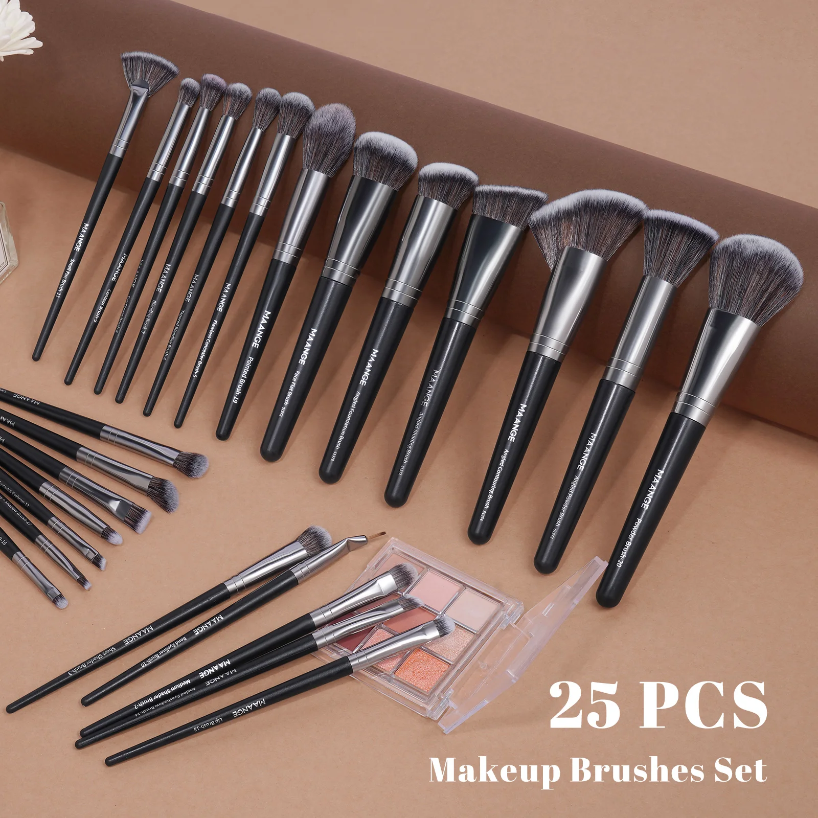 MAANGE Professional Gift Box 2 - Huda Beauty Makeup Brush Set recension och pris