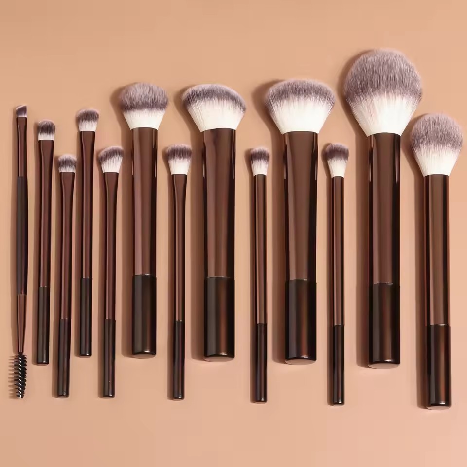 13PCS Makeup Brush Set Foundat - Huda Beauty Makeup Brush Set recension och pris