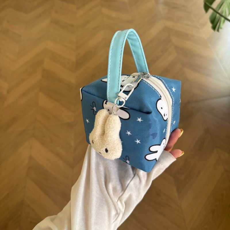 Kawaii Miffy Cute Blue Square  - Beauty Makeup Edit recension och pris