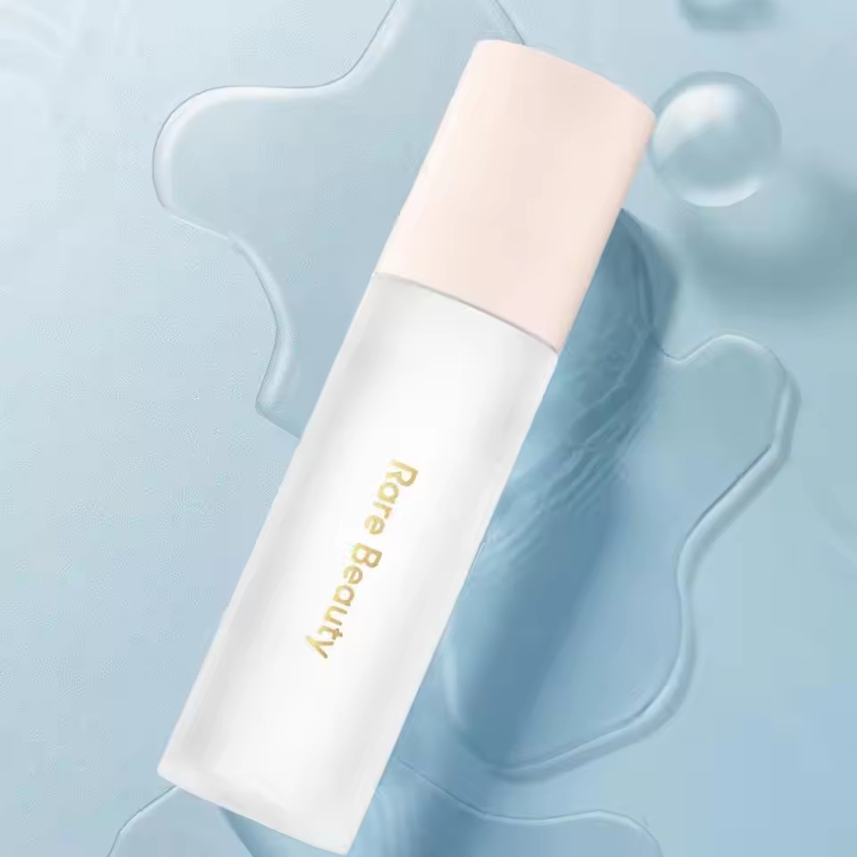 Rare Beauty New Niacinamide Ha - Makeup Fixing Mist recension och pris