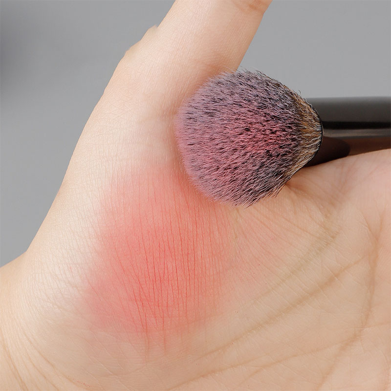 U-Shaped Dual Head Makeup Brus - Huda Beauty Makeup Brush Set recension och pris