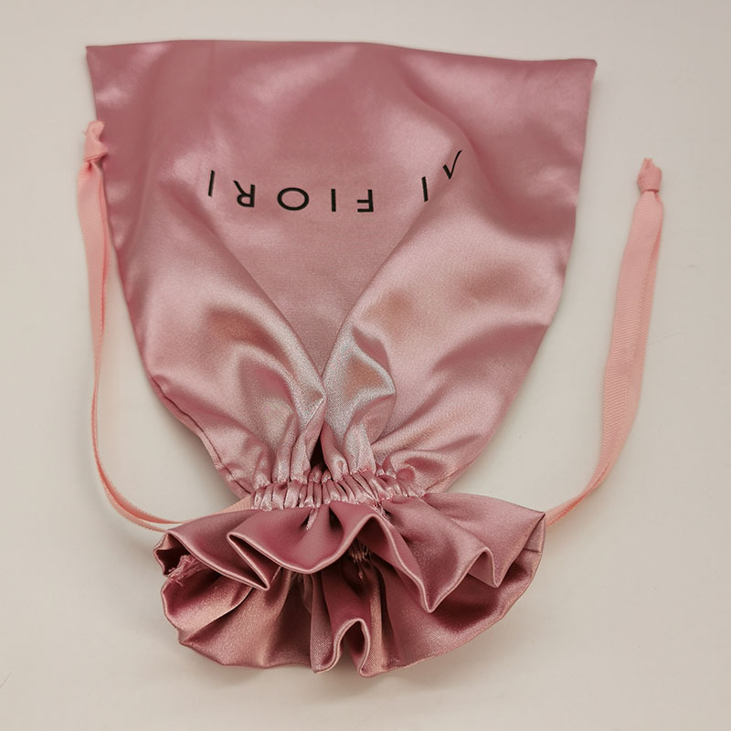 Custom Logo Satin Drawstring B - Beauty Flower Makeup recension och pris