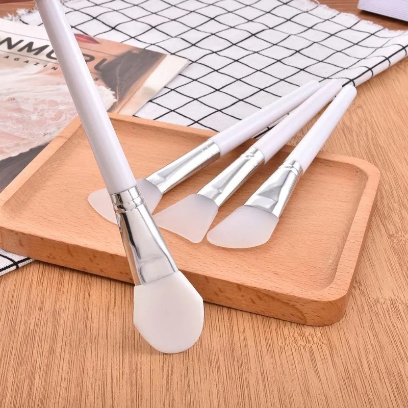 1/4Pcs Silicone Face Mask Brus - Huda Beauty Makeup Brush Set recension och pris